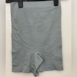 New maternity spandex